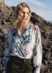 Neris: NERIS Gaia Shirt