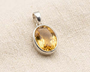 Sterling Silver Oval-Cut Citrine Pendant