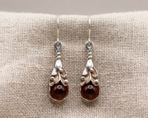 Sterling Silver Filigree Cabochon-Cut Amber Drop Earrings