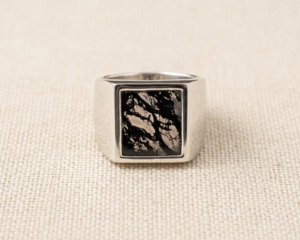 Rings 1: Sterling Silver Square Moss Agate Ring