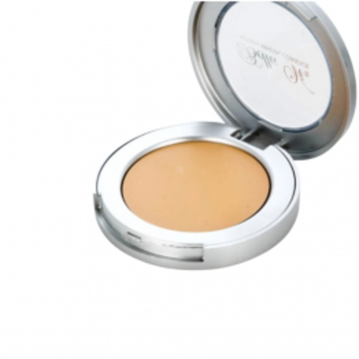 Products: Cool Bisque Loose Mineral Foundation