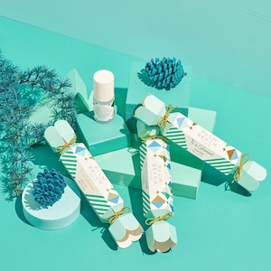 Candles Home: Bon Bon Room Mist - Fir and Cedarwood