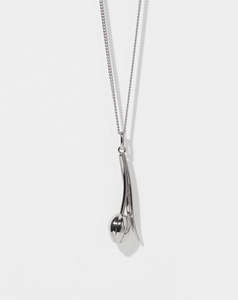 Necklaces: Tulip Necklace - Silver