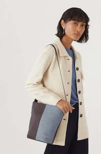 Nice Things 1: Two tone bucket bag