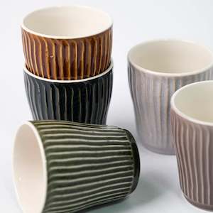 Kitchen: Assorted Cup set 5
