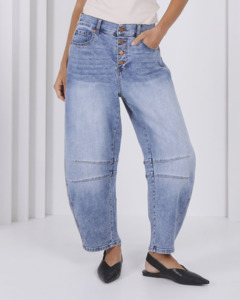 Carson Barrel Jean