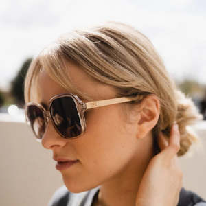 Accessories: Soek sunglasses, Scarlett