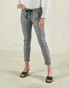 New Arrivals: Active Check Jean, cobalt