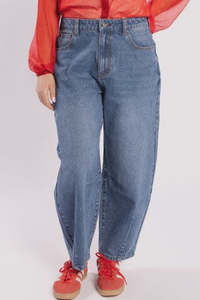Jeans: Barrel Jean