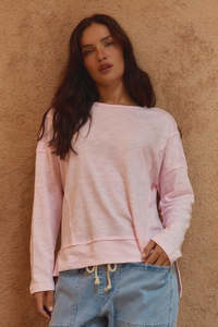 Beatris tee