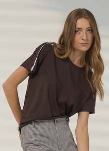 Duality tee