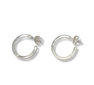 La Cala 'M' Hoop Earrings - Silver