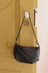 Cross Body Feel Good Baggy - Black