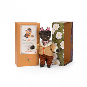Soft Toys: Leon The Cat - Boxed