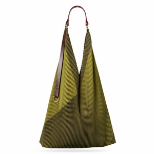 Multitudes: Audrey Y Bag