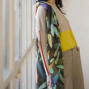 Skandal: Night Flower Scarf