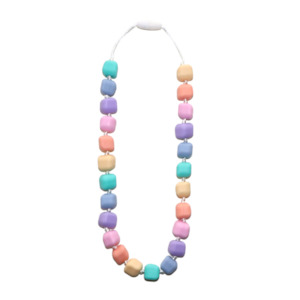 Jellystone: Princess & The Pea Necklace - Pastel