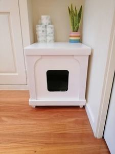 Cat Things: Litter Tray Villa