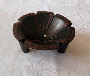 Products: 9 Inch Inside Carved Fancy Bowl - Benai Farms