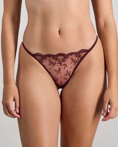 Etienne Thong