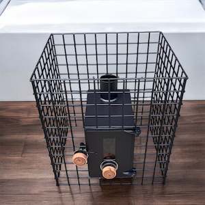 Mini sauna #2 (large rock cage)