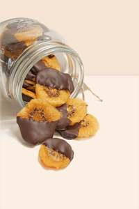 Bits And Bobs: Golden Kiwifruit dipped in Dark Chocolate
