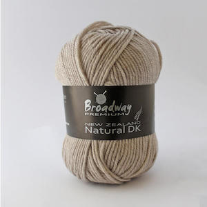 Wool: Broadway Premium New Zealand Natural DK