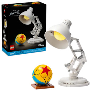 18: LEGO 21357 Ideas Disney Pixar Luxo Jr.