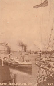 USA SHIPPING HARBOUR SCENE PORTLAND OREGON POSTCARD