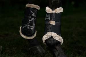 Horse Boots: Eskadron ESSENCE Glitter Mesh Fauxfur Tendon Boots