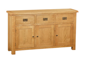 Bedroom: Heritage Buffet