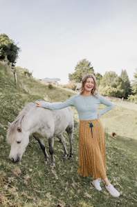 Winter 2022: Hepburn Top