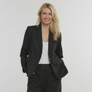 Holiday Trading: Portofino Linen Blazer