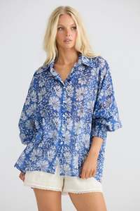 Holiday Trading: Chantilly Shirt