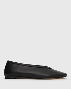 LENNOX Round Toe Ballet Flats