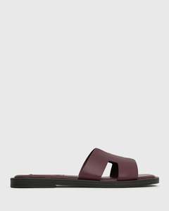 Womens Flat Sandals: VIV Leather Flat Sandals