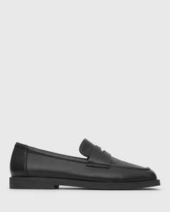 Orderlyemails Recommended: PRE-ORDER WANDA Square Toe Penny Loafers