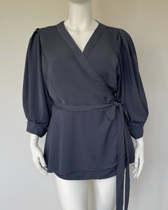 Xl Size 22 And Larger: City Chic wrap top