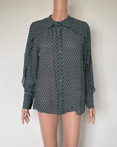 Country Road: Country Road shirt