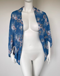 Shine On Gloss By Shine On: NEW Gloss by Shine On Olympia kimono