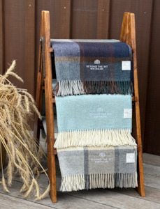 New: LUXURY MERINO WOOL TRUCK THROW
