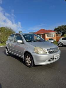 Stock: 2000 Toyota Vitz Clavia – Low KMs