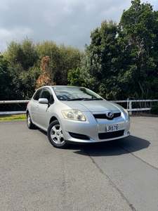 Sold Vehicles: 2006 Toyota Auris