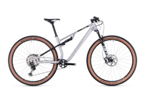 Enduro Mountain Bikes: AMS Zero99 C68XRace silver n black