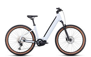 Bike Sale: Cube Reaction Hybrid pro 625 Easy Entry flashwhite'n'black