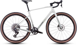 Gravel Bikes: Cube Nuroad C:62 EX Desertstone'n'green