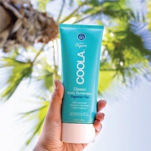 Products: COOLA Classic Body SPF50 Organic Sunscreen Lotion (Fragrance-Free) ⋆ Bien-être Beauty Therapy