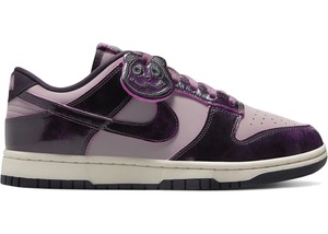 Nike Dunk Low SE Panda-Monium Light Violet Ore (Women's)