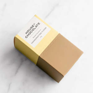 Products: Roasted Macadamia Handcrafted Fudge