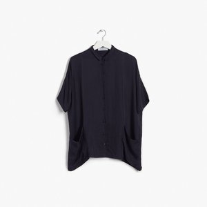 Lisa Shirt - BigWowTravel